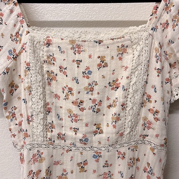 Spring Dress - Picture 2 of 3